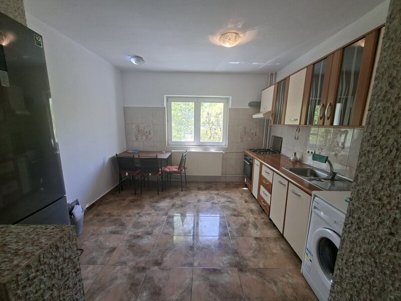 Colentina, Doamna Ghica aproape Parc Plumbuita